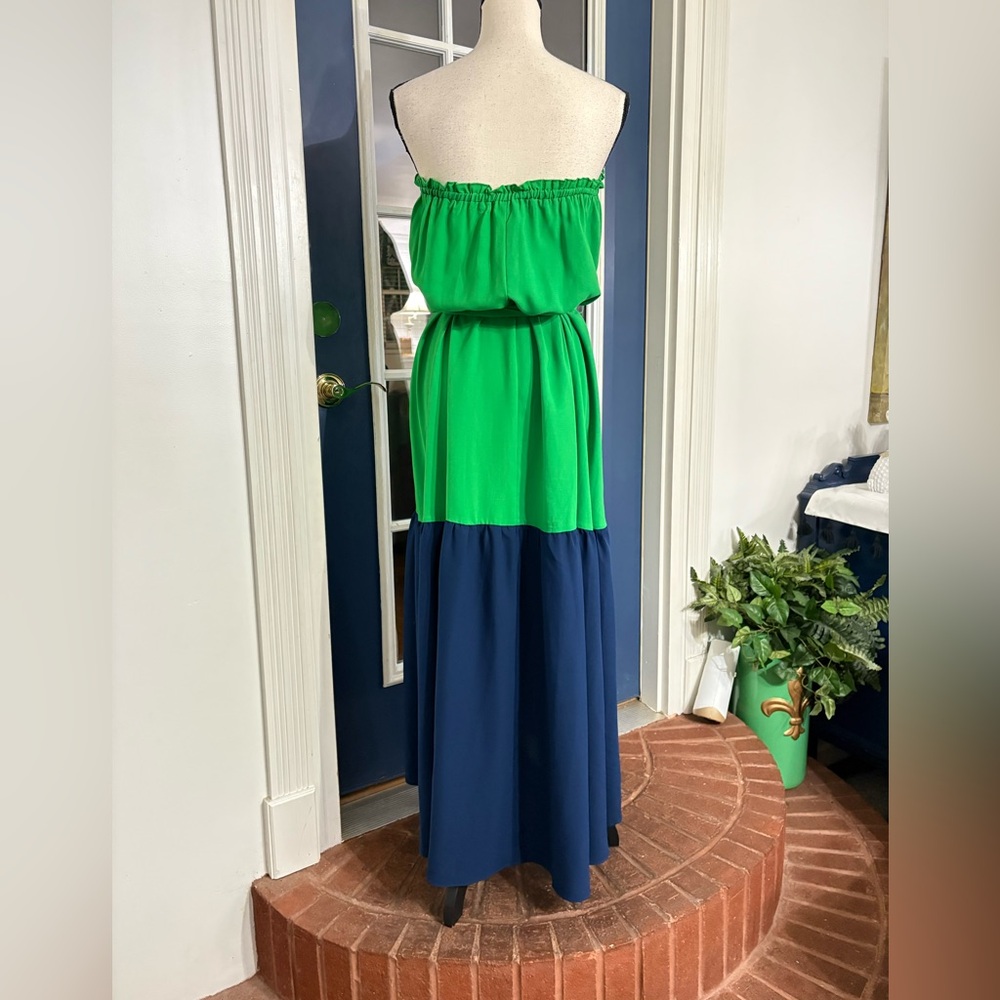 glam Green and Navy Colorblock Strapless Maxi Dress with Tie Waist Size Medium - Picture 2 of 4